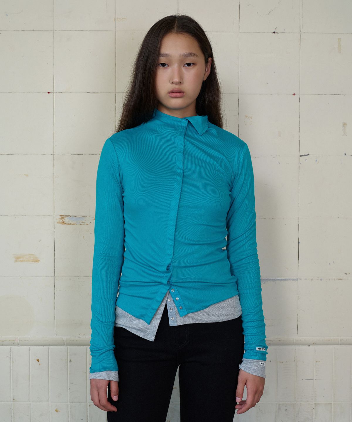 무드베러(MOODBETTER) FREESTYLE BUTTON LONG SLEEVE EMERALD