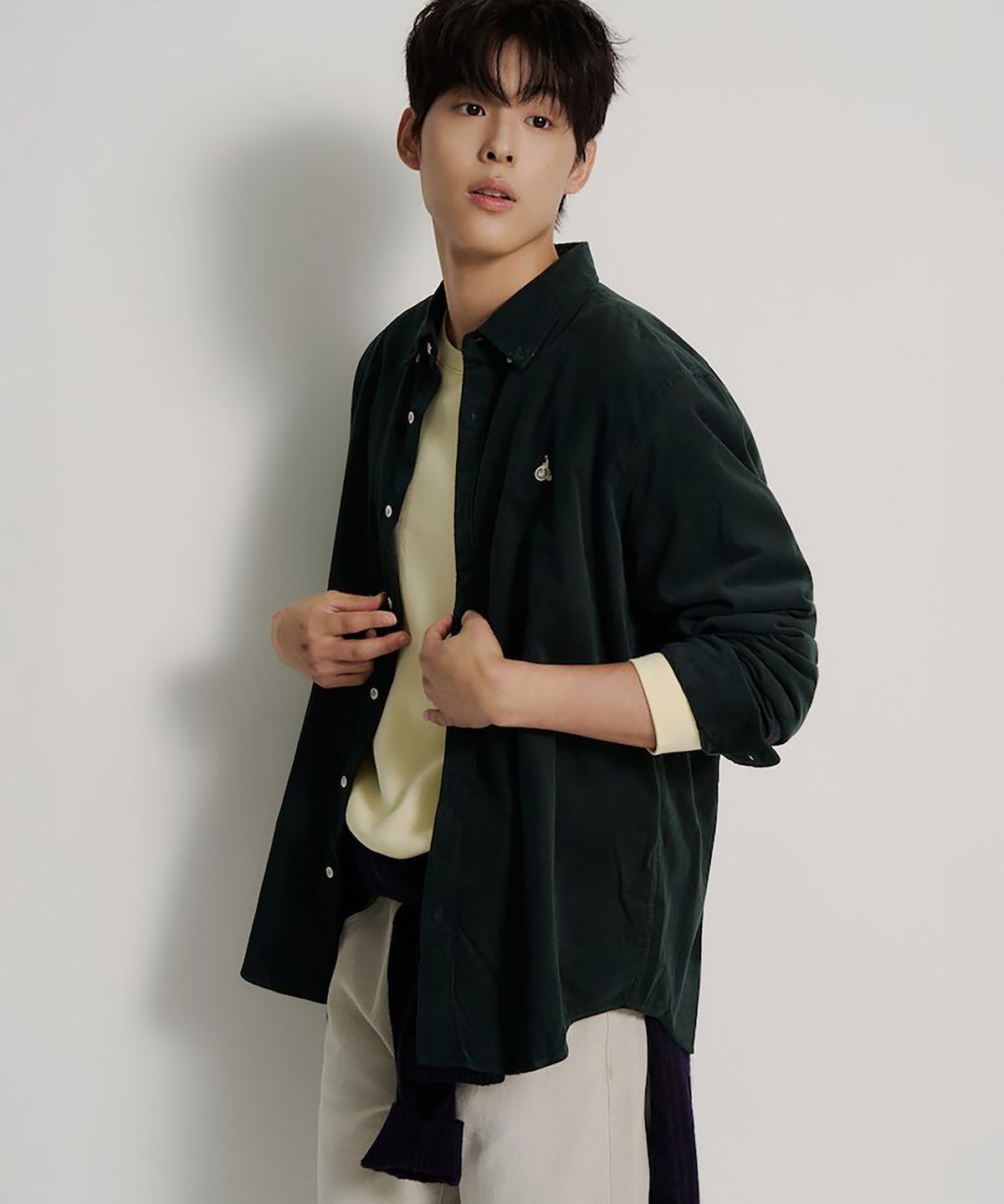 빈폴 멘(BEANPOLE MEN) [Essential] 남녀공용 코듀로이 솔리드 셔츠  그린