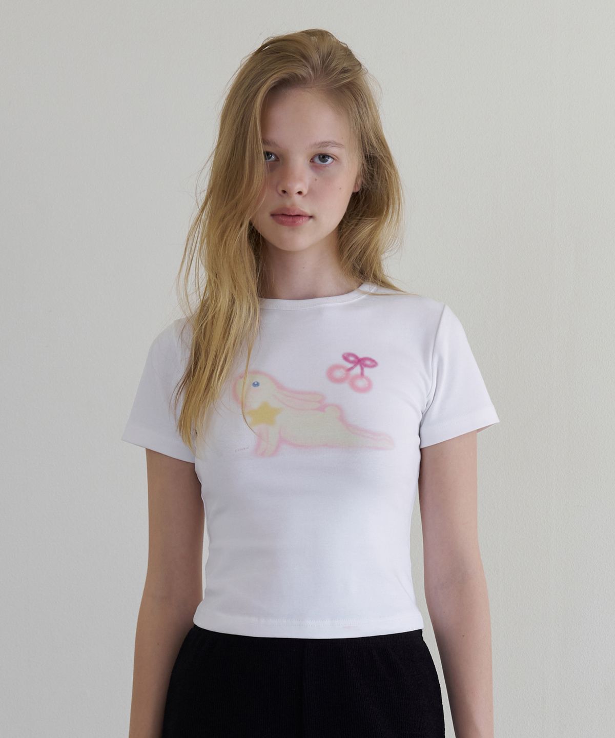 톤드(TONED) Cherry bunny graphic t-shirt (white)
