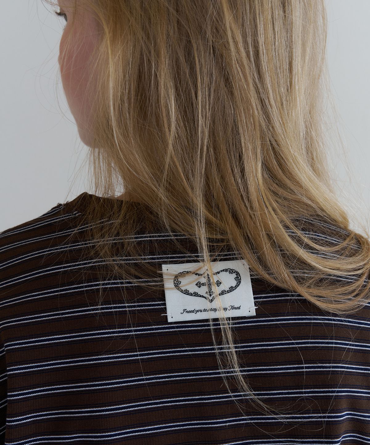 톤드(TONED) Pippin stripe t-shirt (brown)