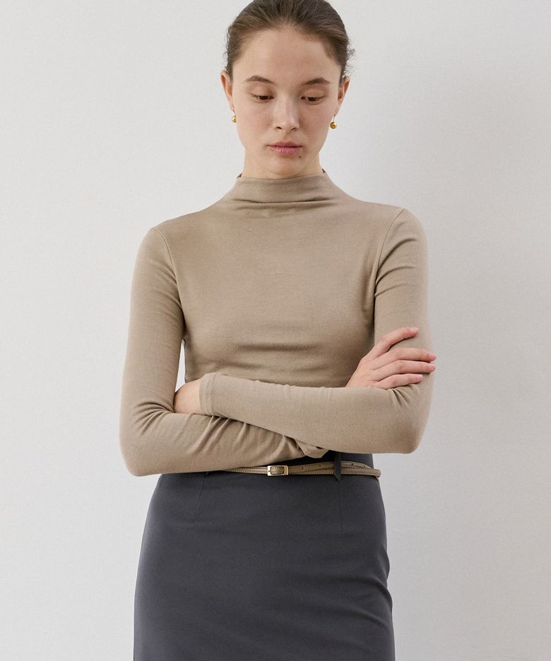 Plain Slim Span Mock Neck T-Shirt(Taupe Beige)