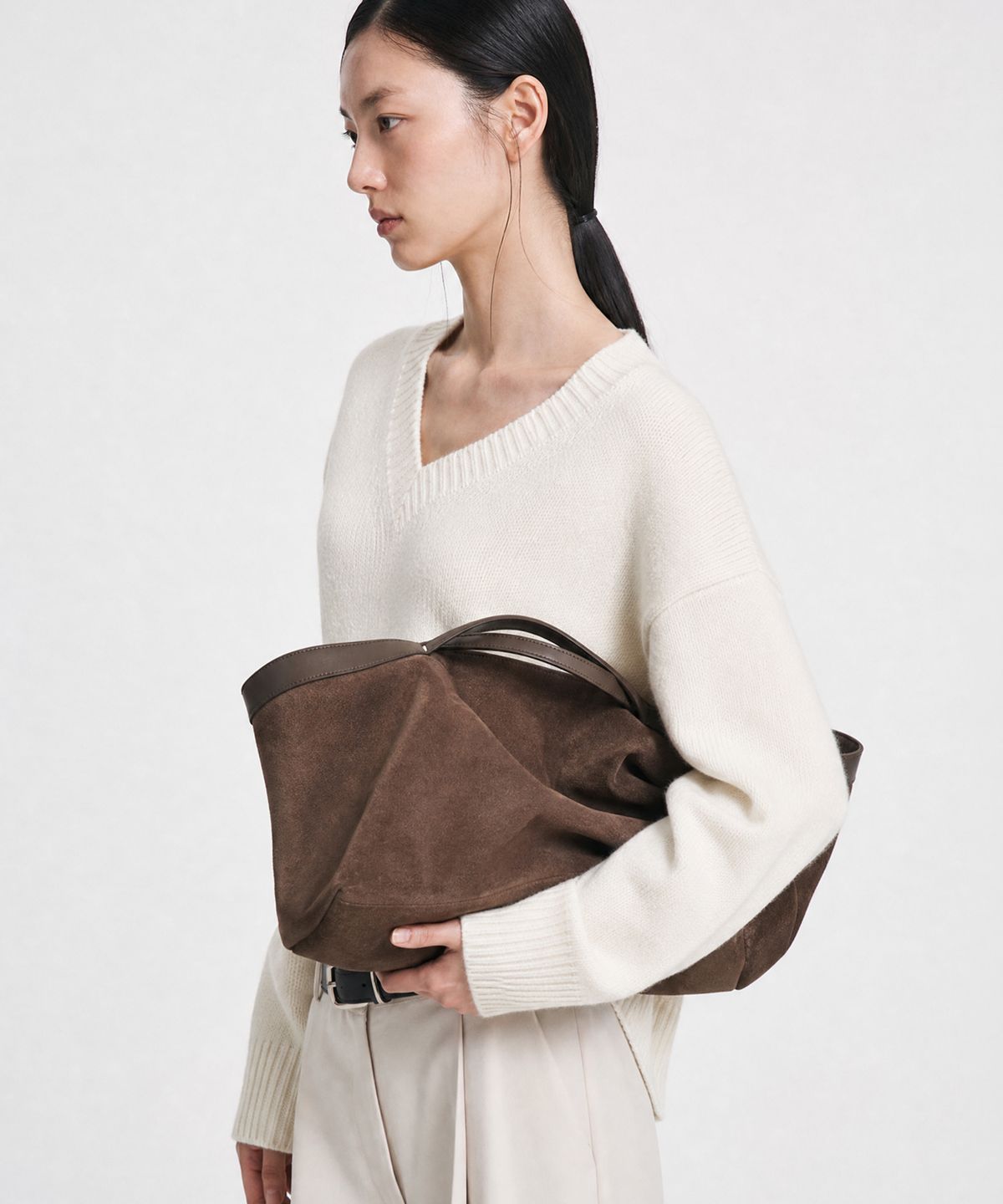 룩캐스트(LOOKAST) 스퀘어 와이드 레더 토트백 / SQUARE WIDE LEATHER TOTE BAG_2colors