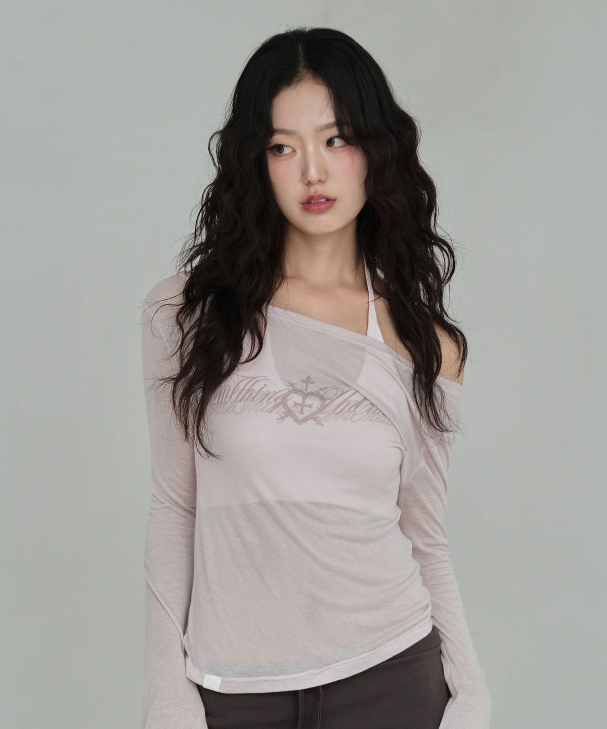 오드민(ODDMIN) Sheer Lettering T-Shirt (pink)
