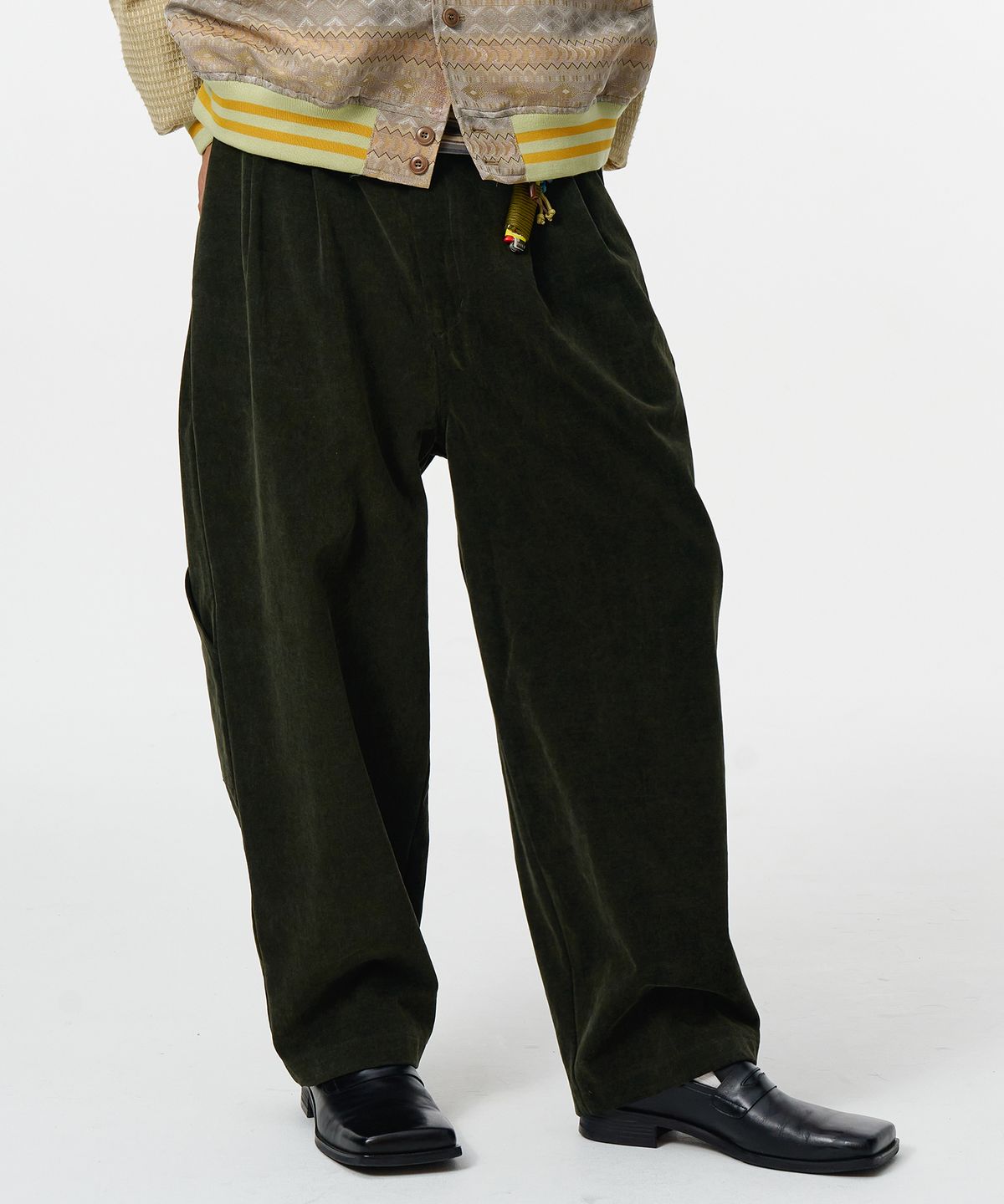 홍우성(HONGWOOSUNG) Rural Toolback Trosuers_Khaki