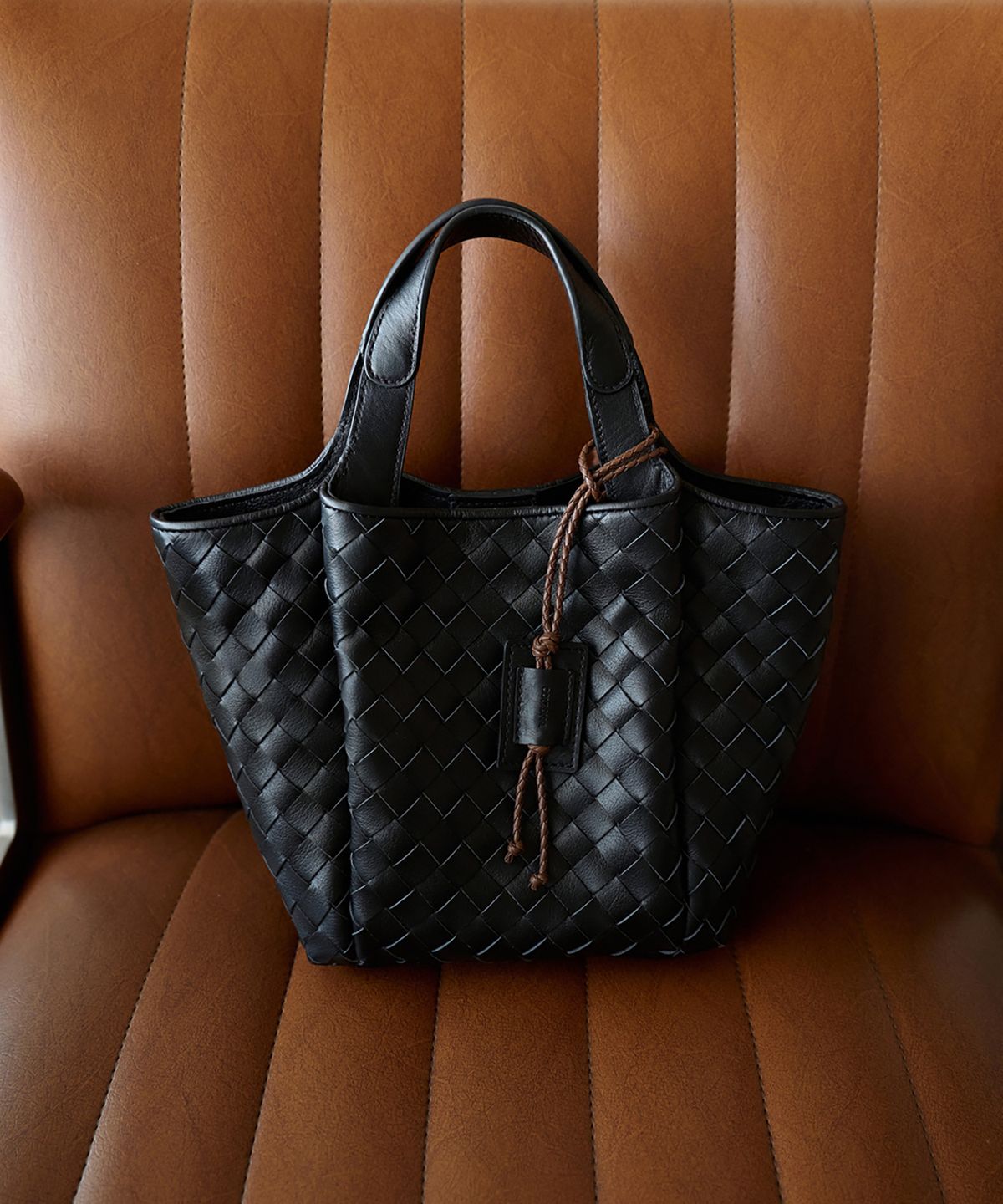 쿠론(COURONNE) Mute Woven Tote 18_RCBTX26656BKX