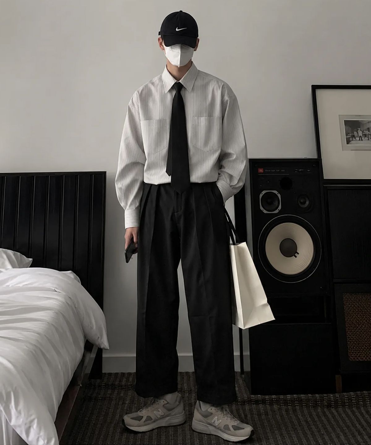 후크(HUKE) 더 시티 투포켓 스트라이프셔츠 (차콜블랙)