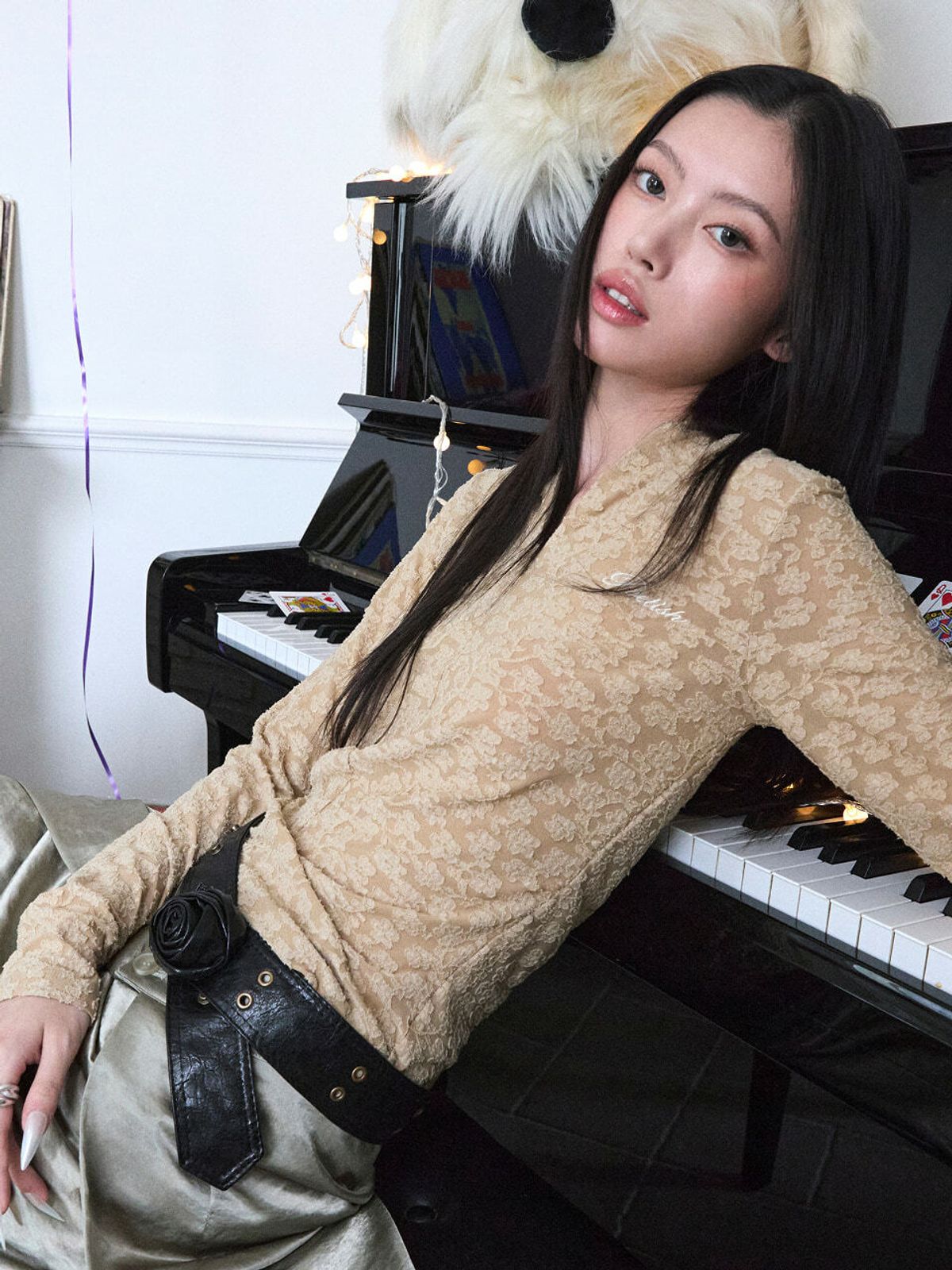 포에티시(POETISH) FLORAL LACE HALF-ZIP HOODIE TOP AW6AE905_91
