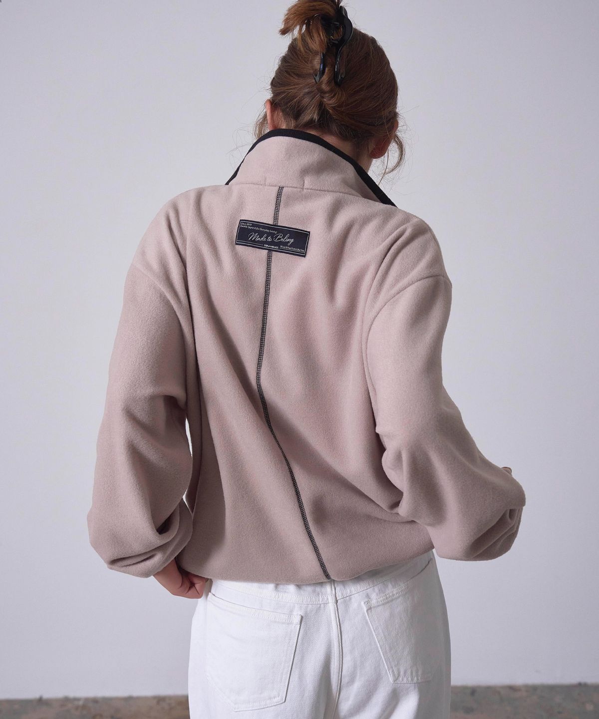 신앤리(SSIN AND LEE) Snooze Half-Zip Fleece Beige