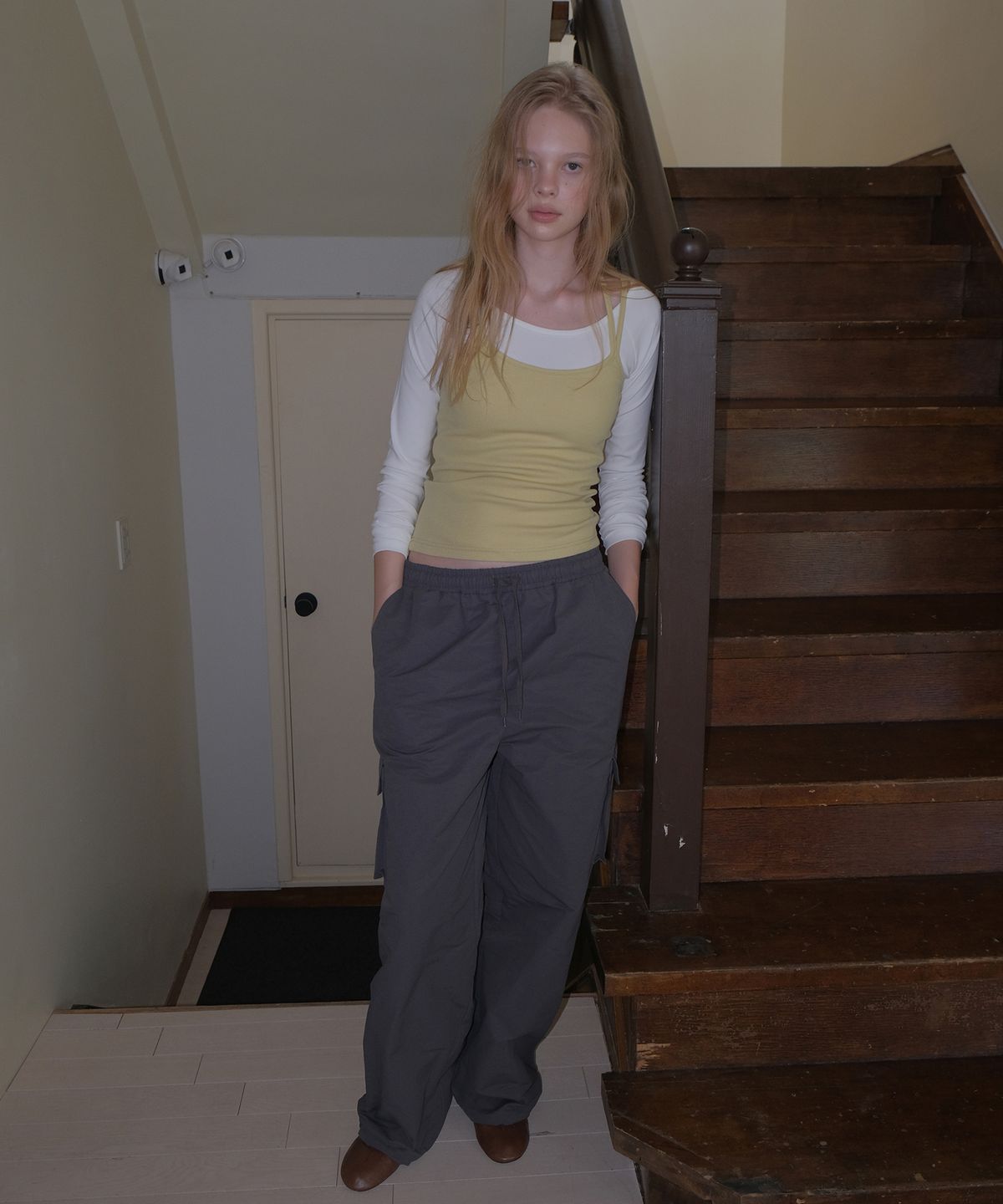 톤드(TONED) Reflective nylon cargo pants (chacoal)