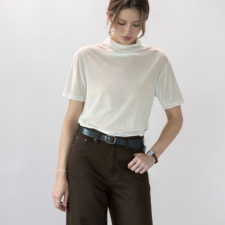 벨루아 소프트 하이넥티셔츠 BEIGE