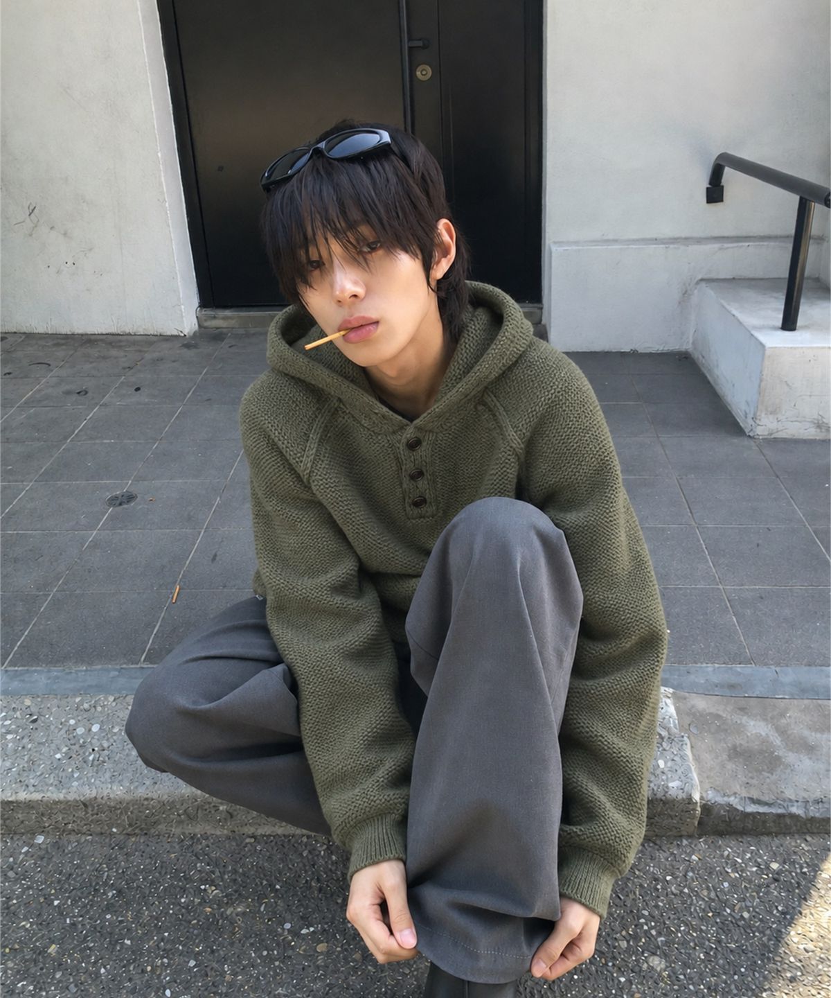 메인부스(MAINBOOTH) Grain Hooded Sweater(KHAKI)