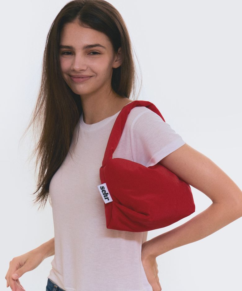 Red Mood Pouch Bag (Red)