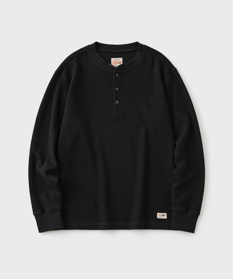 Washed Heavy Waffle Henley Neck Long Sleeve (Black)