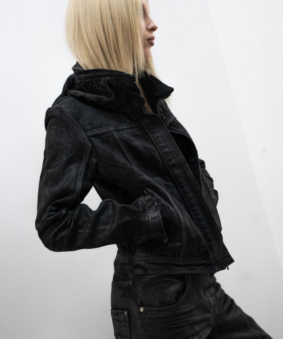 도그마 엑스(DOGMA EHKS) HAND WAXED DENIM JACKET