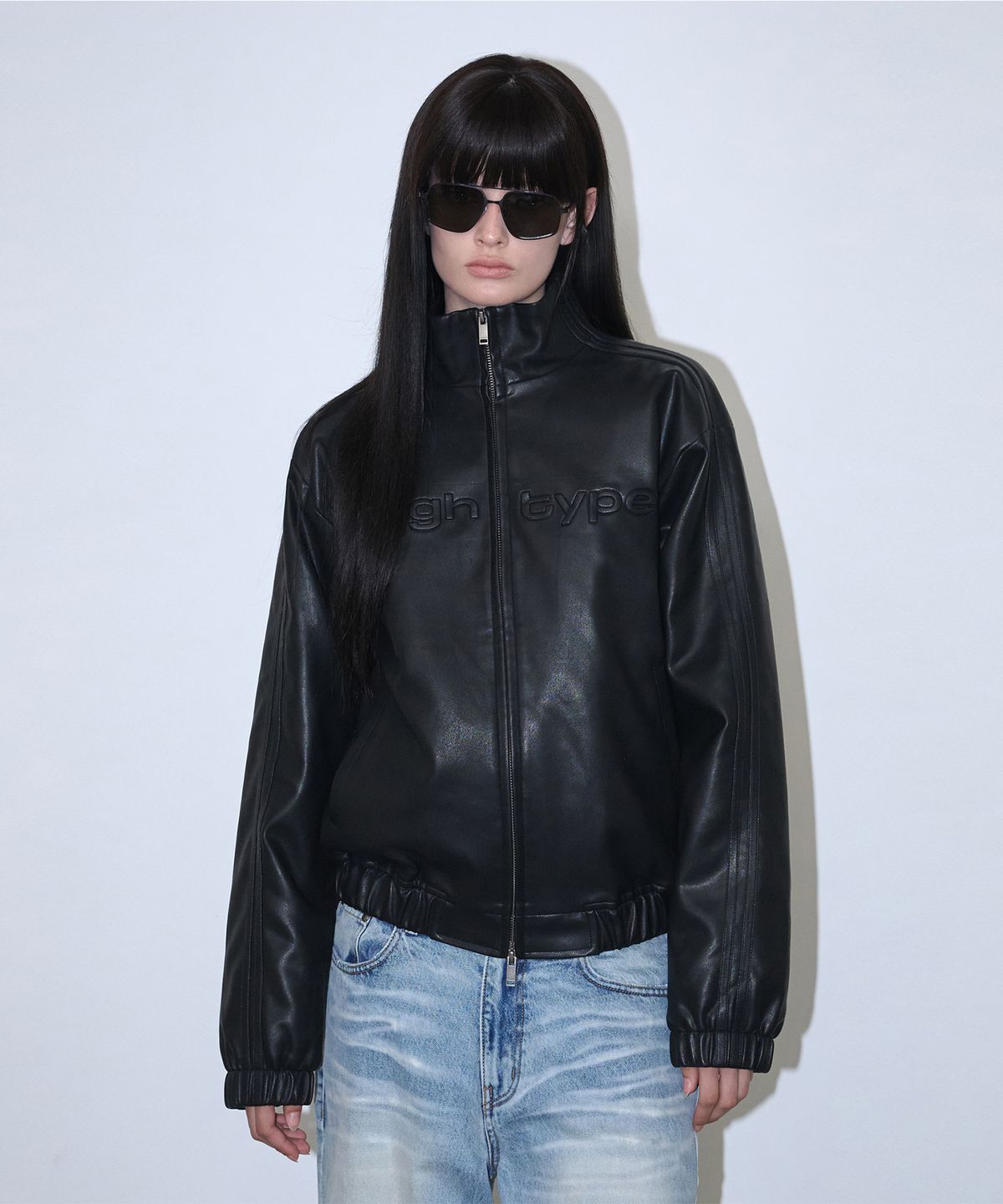 로타입(ROUGHTYPE) Track line leather Jumper - Black