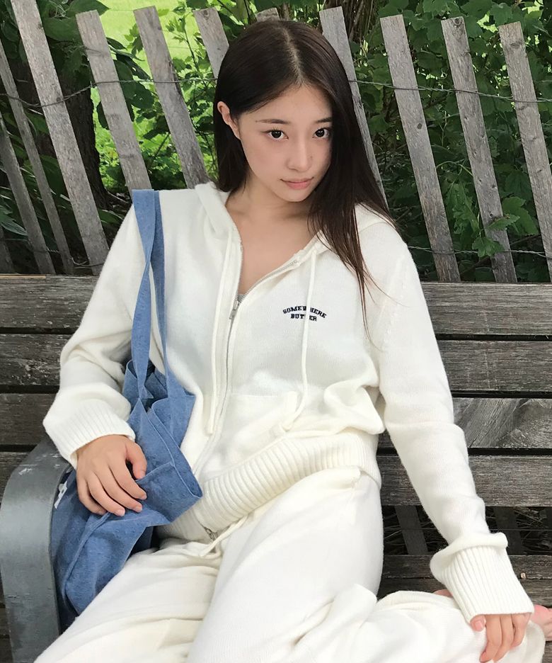 Mute Wool Knit Zip-Up Hoodie - Ivory