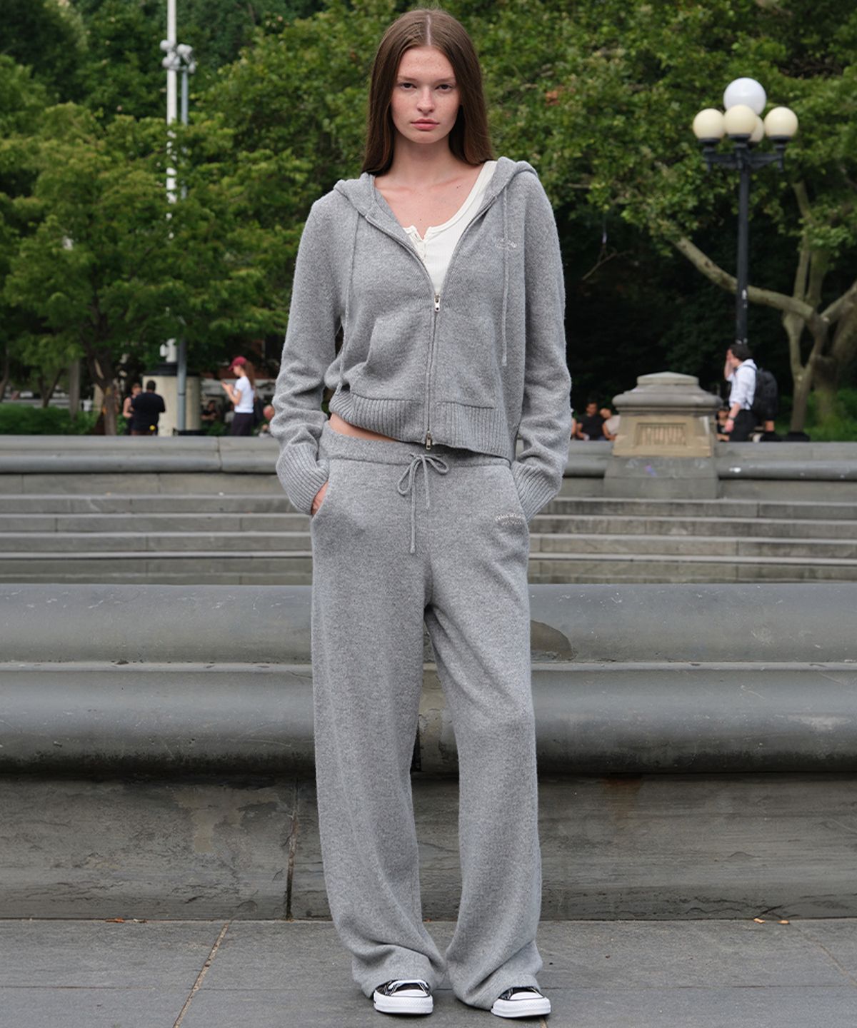 썸웨어버터(SOMEWHEREBUTTER) Mute Wool Knit Pants - Grey