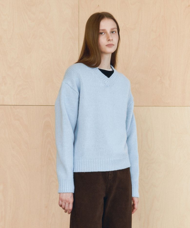 Fine Wool V-Neck Knit(Light Blue)