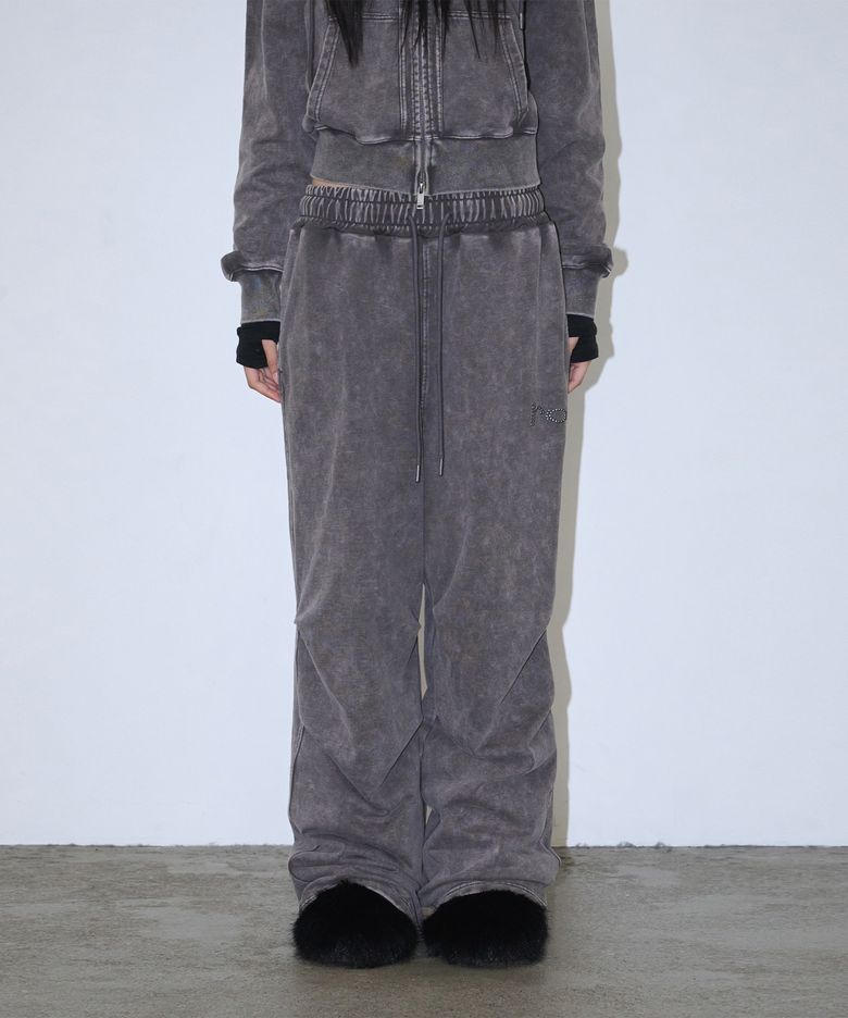 Pigment Stud Sweat Pants - Charcoal