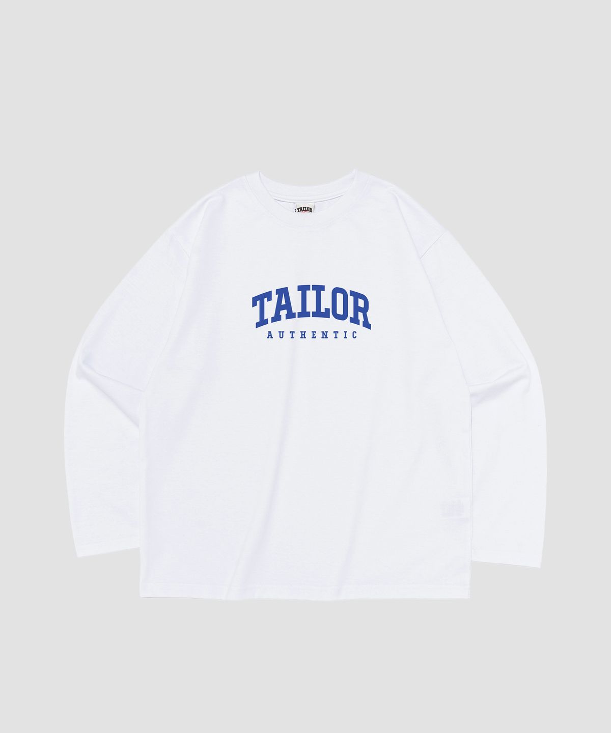 테일러 스튜디오(TAILOR STUDIO) 엔비엘 하프 로고 롱슬리브 (화이트)