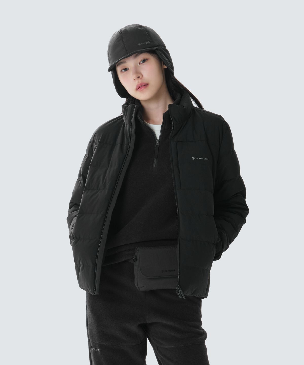 스노우피크 어패럴(SNOWPEAK APPAREL) 2L 티타닉 스탠드넥 경량 다운 자켓 (S26WUTDJ48) Black