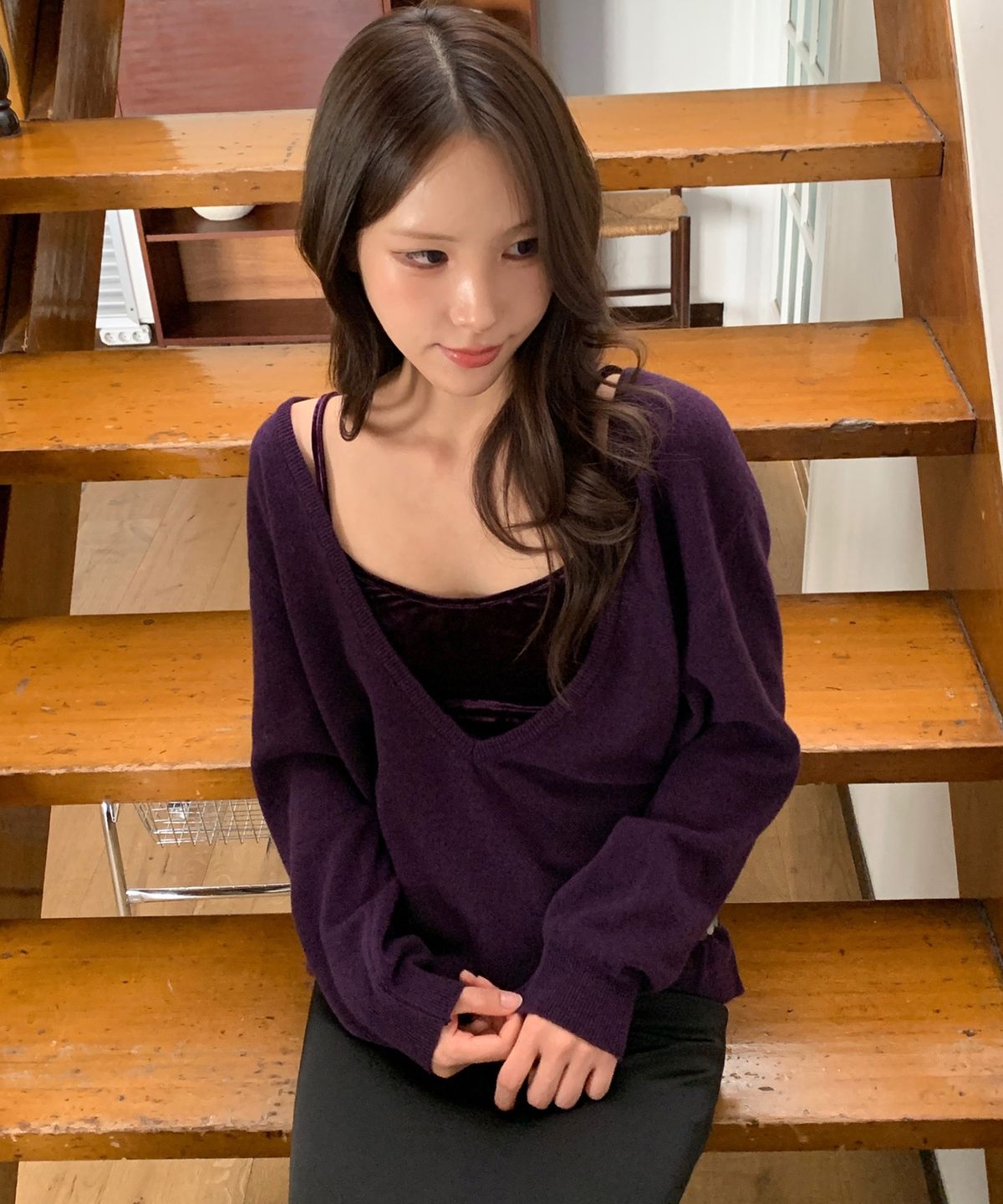 이보크에라(EVOKEERA) Cozy Deep V-Neck Wool 100% Knit(Deep Purple)