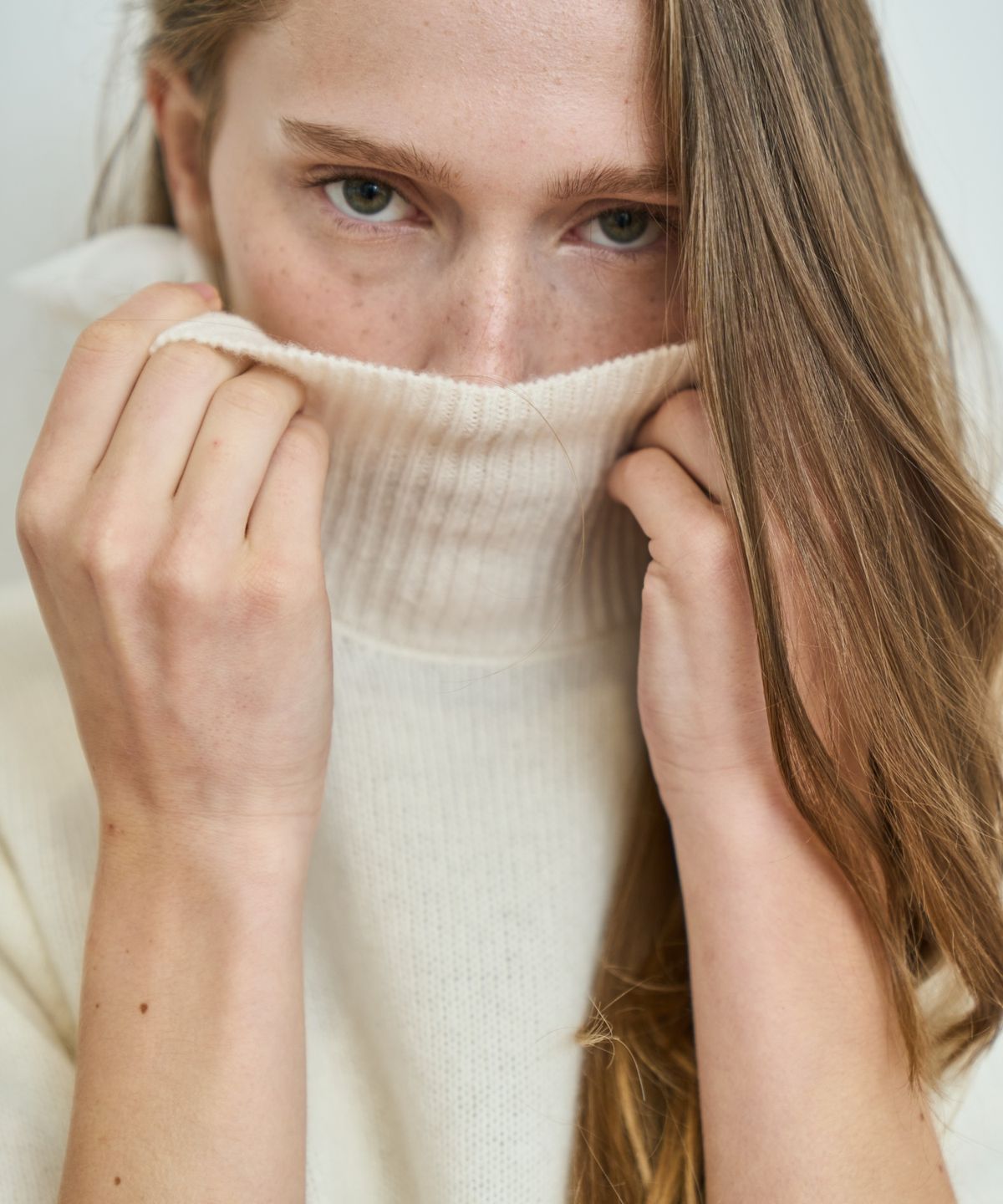 그리다제이(GRIDAJ) High-Neck Half Sleeve Knit