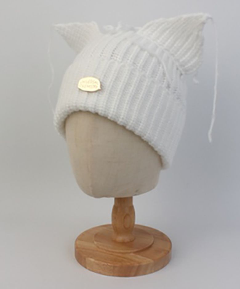 Vintage Fox White Beanie 고양이비니