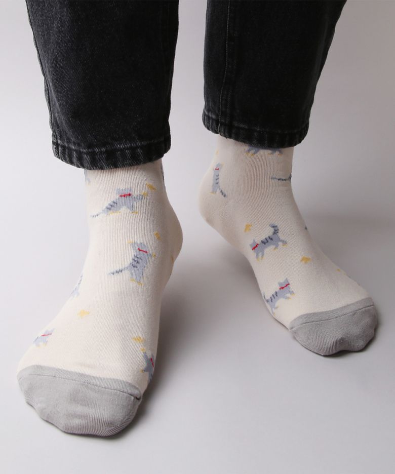 GCT025 남녀공용 애니멀패턴 면양말 Cat and Butterfly: Ivory