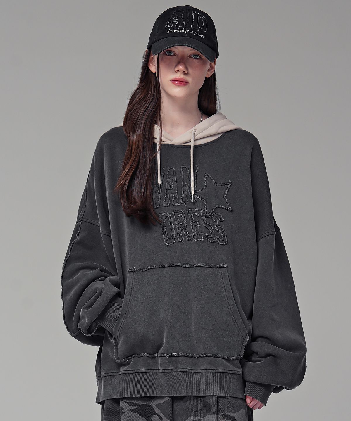 어반드레스(AVANDRESS) Twotone Rawcut Hoody PIGMENT GREY