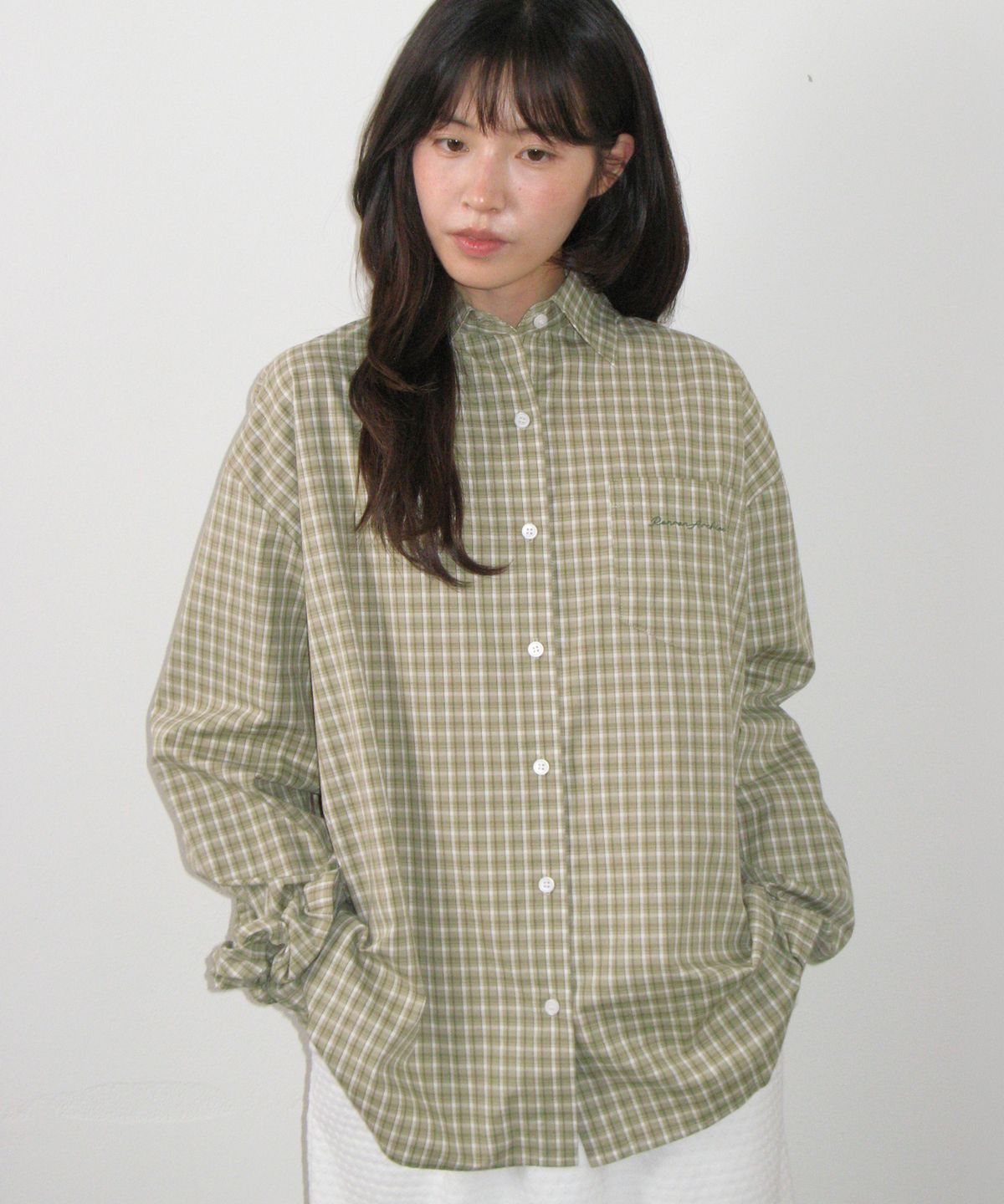 론론(RONRON) SCRUNCHIE SET LETTERING OVER FIT CHECK SHIRT OLIVE