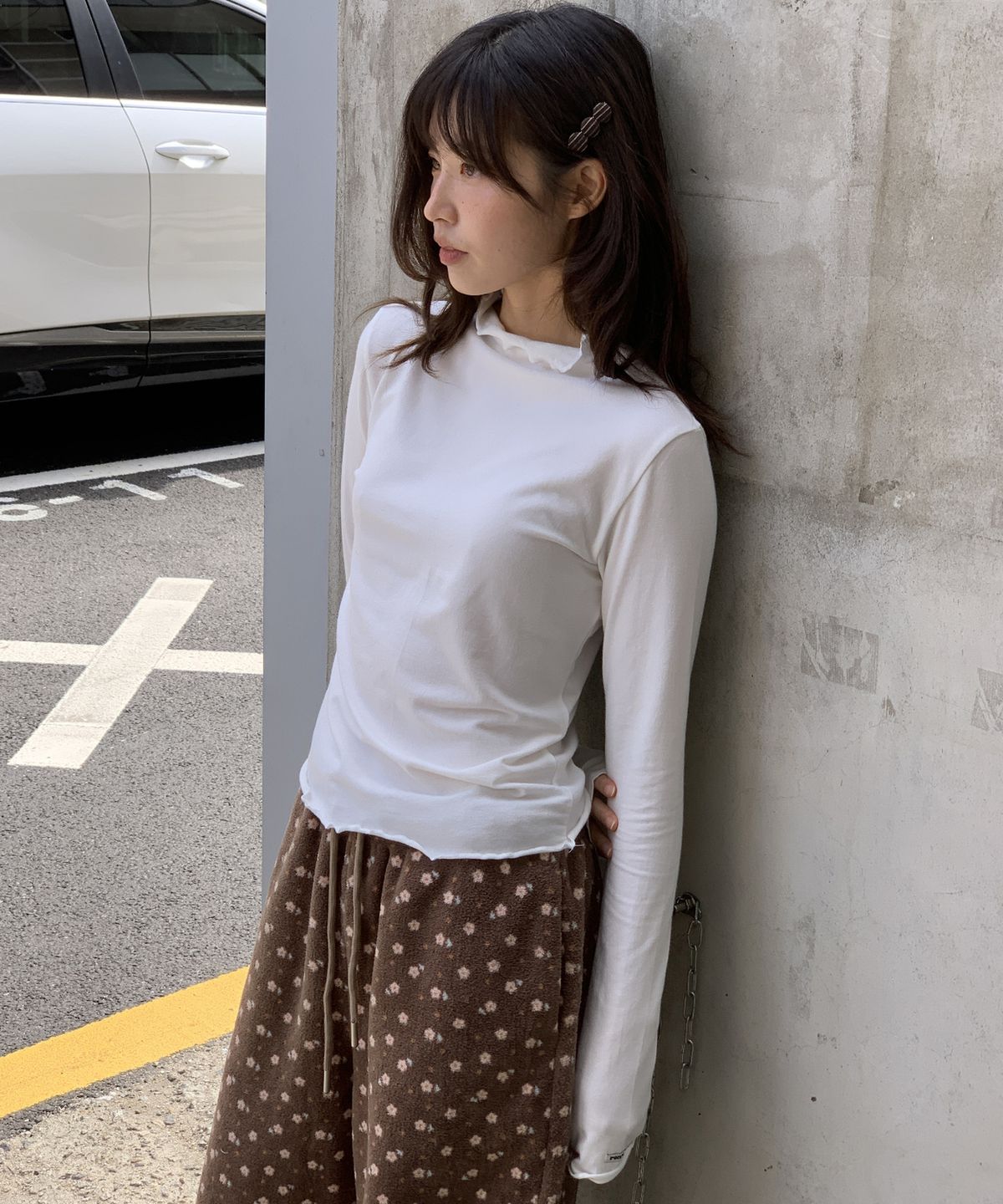 론론(RONRON) WAVE MOCK NECK LONG SLEEVE WHITE