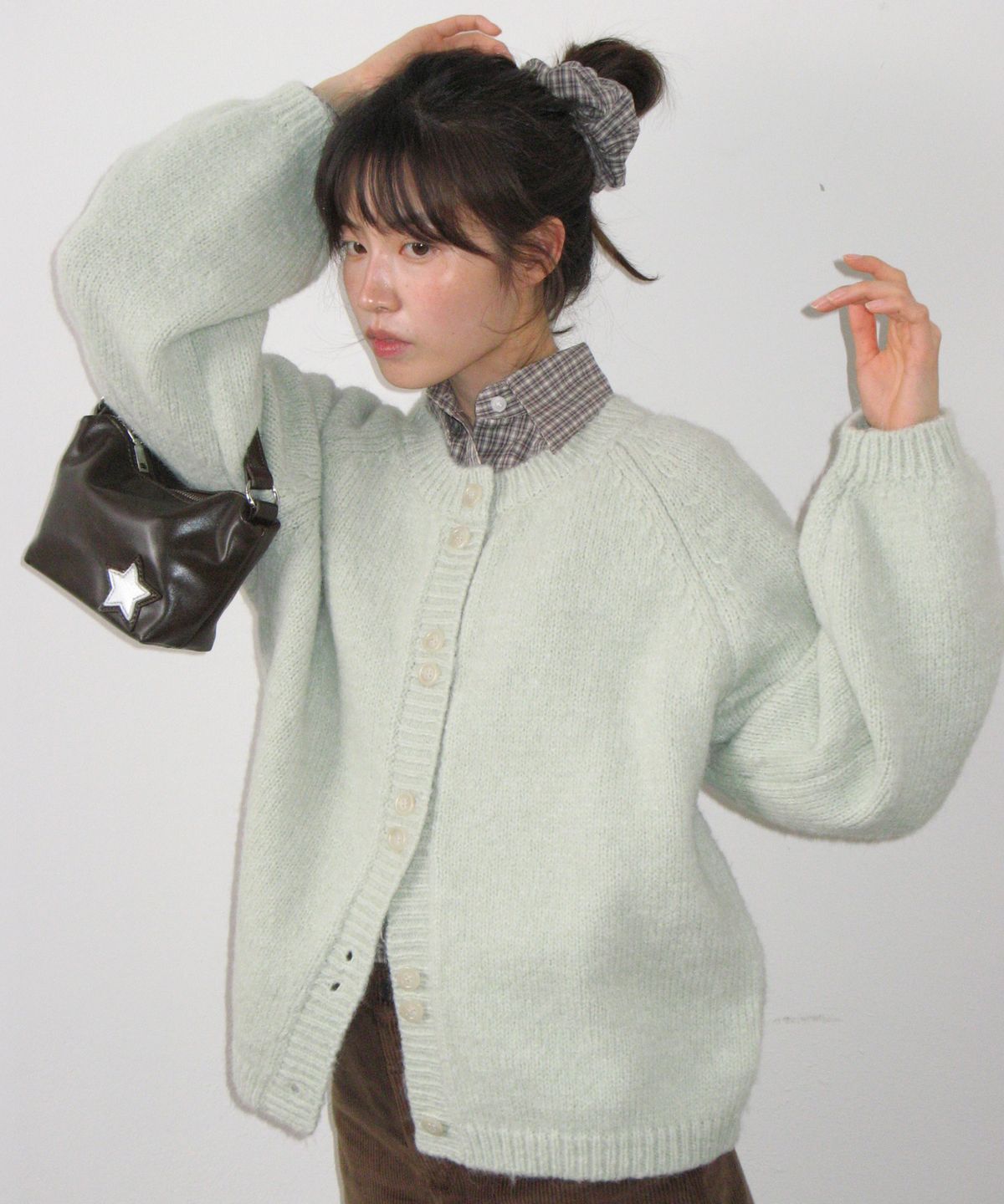 론론(RONRON) DOUBLE BUTTON CARDIGAN MINT