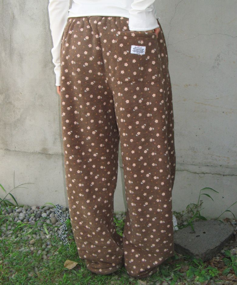 FLOWER PATTERN FLEECE PANTS BROWN