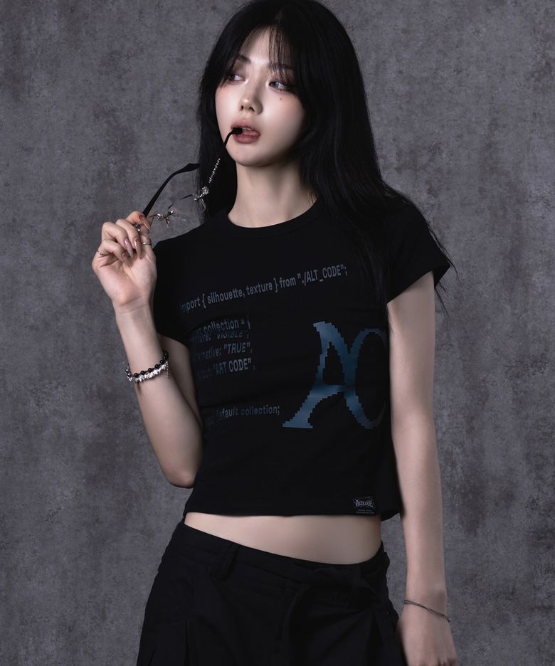 비저블 코드 슬림 탑 블랙