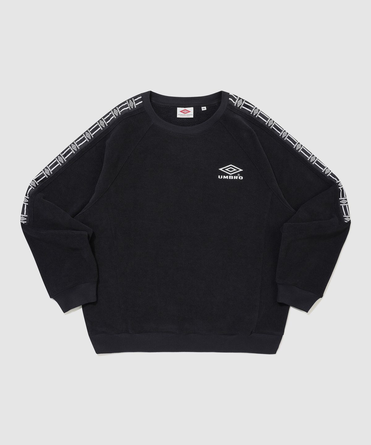 엄브로(UMBRO) HBL OG 코지 기모 이중지 맨투맨 블랙 UR321CFS94