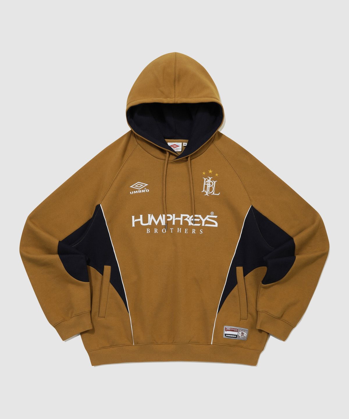 엄브로(UMBRO) HBL 네오 브릿 파이핑 기모 후드 티셔츠 브론즈 UR321CHD94