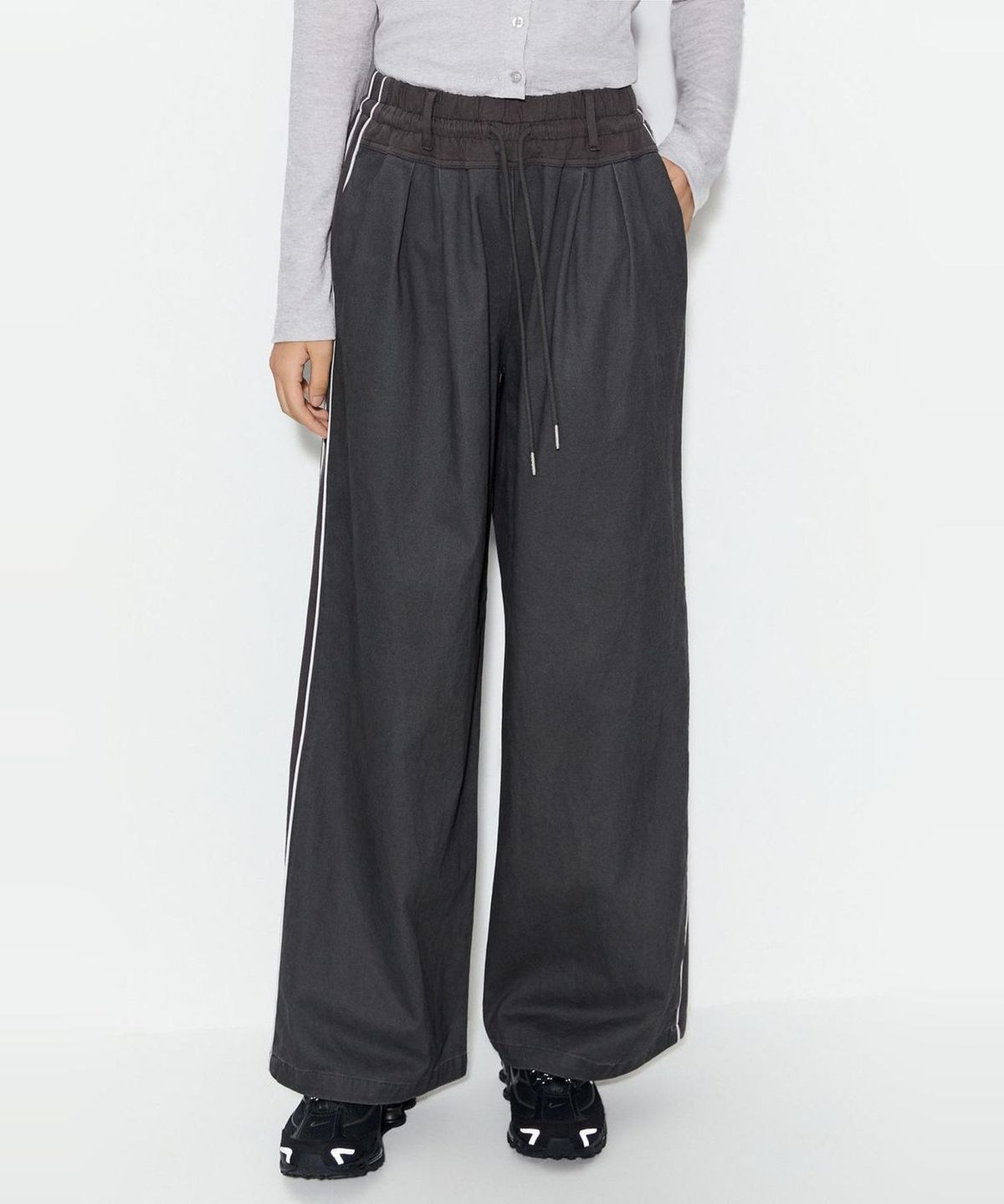 미쏘(MIXXO) 배색 이지밴딩 팬츠_MIWTCGT11C