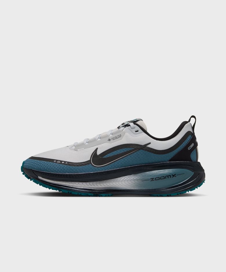 보메로 18 GORE-TEX M - 오프 화이트:스모키 블루:브라이트 스프루스:블랙 / IQ0456-100