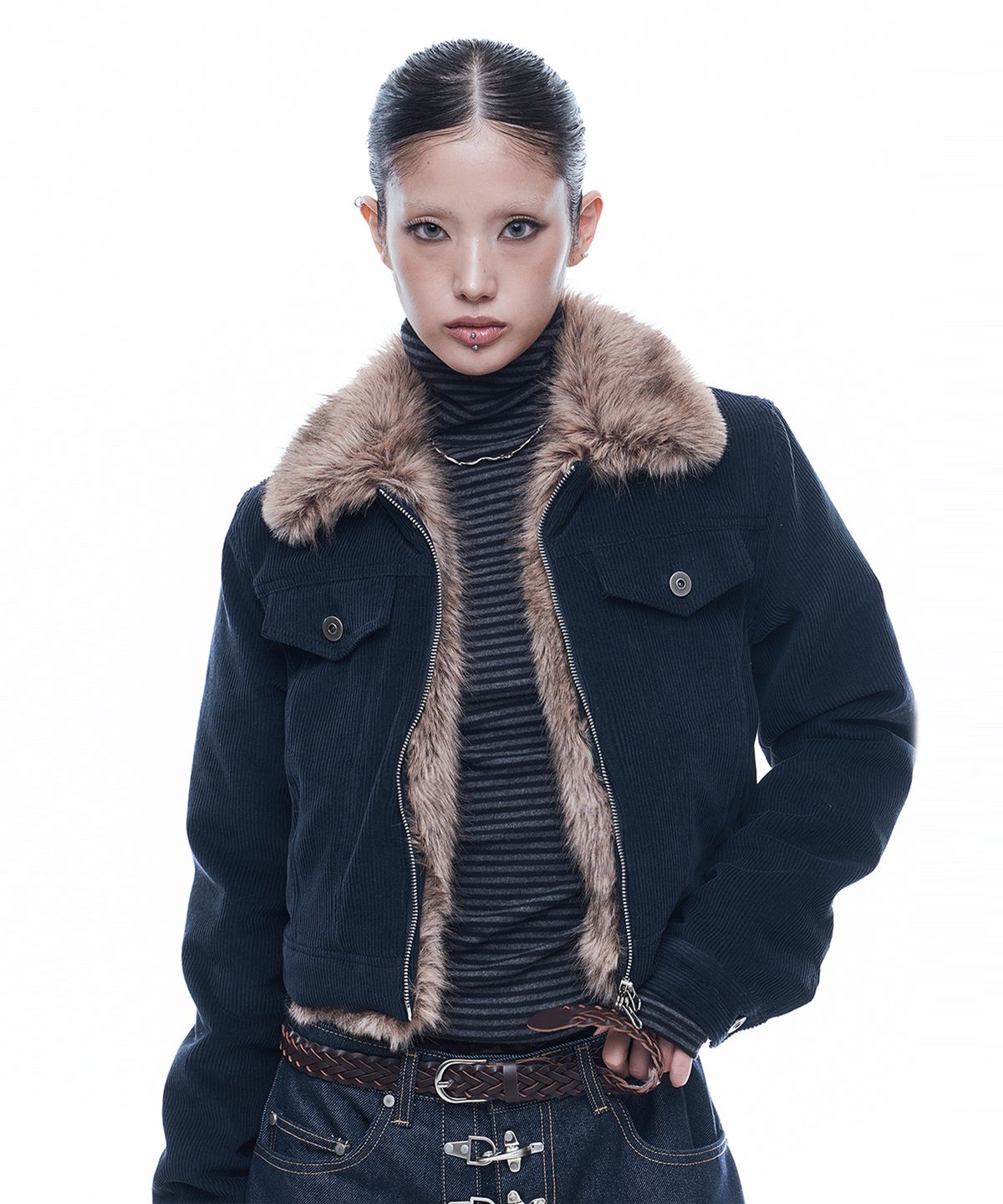 EASY NO EASY（イージーノーイージー）の「Fur Collar Corduroy Crop Jacket - Navy（Jackets/Outerwear）」