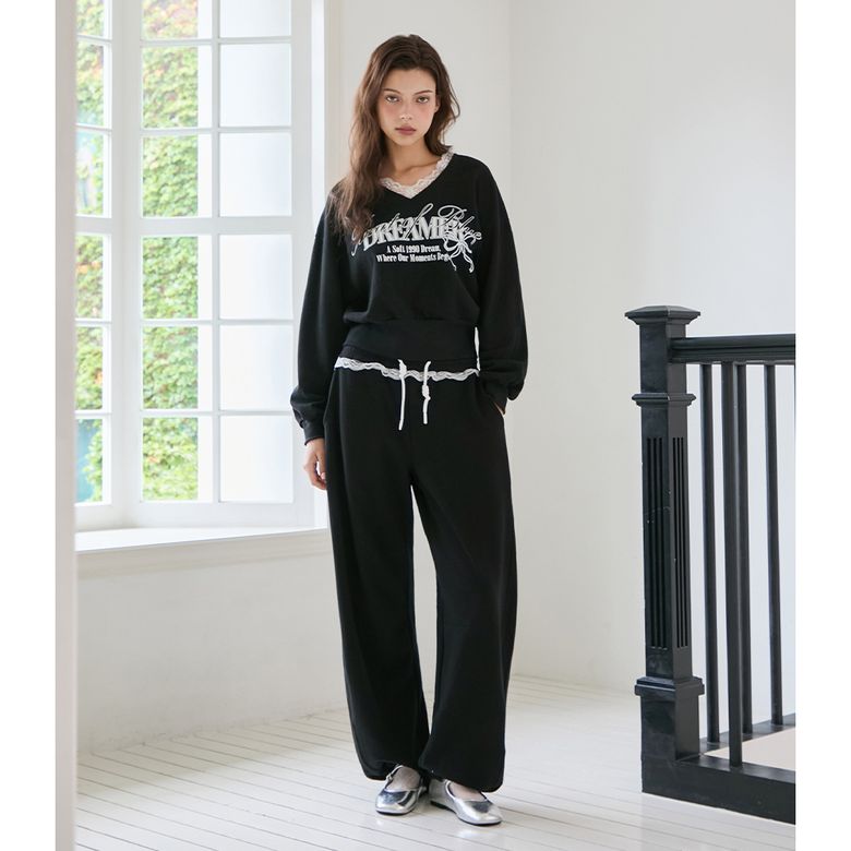 [BLUE LABEL] 레이스 벌룬핏 스웻팬츠 ES3OPT02