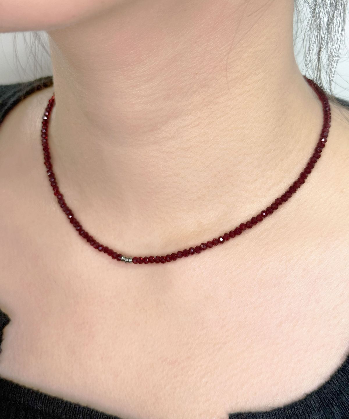 모노플럭스(MONOFLUX) 더스크 목걸이 _ Ember(버건디)