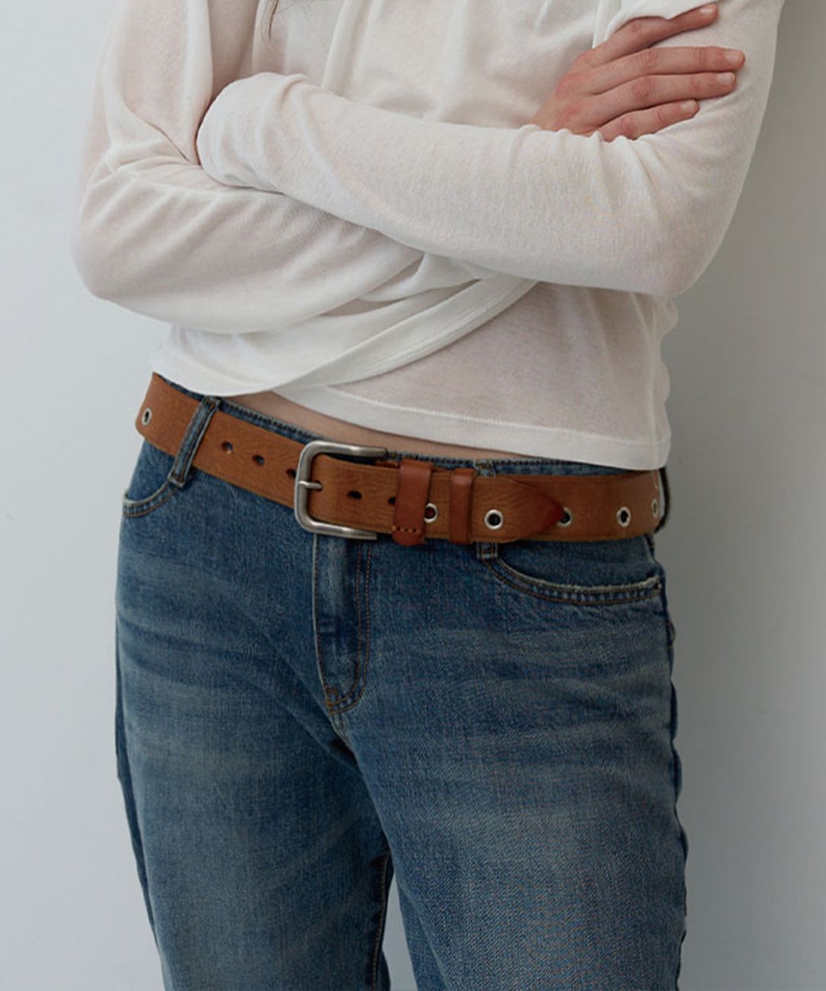 프리퍼프리퍼(PREFERPREFER) Eyelet Leather Belt (Camel)