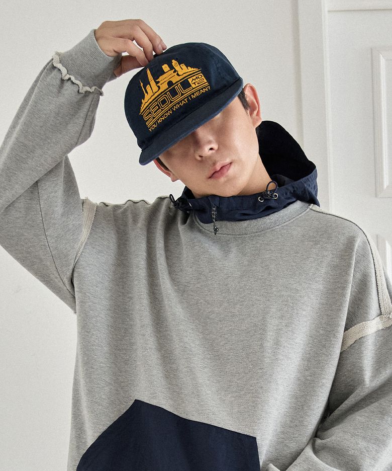 [담OOTD x WMC] 그래픽 6패널 트럭커 캡_NAVY