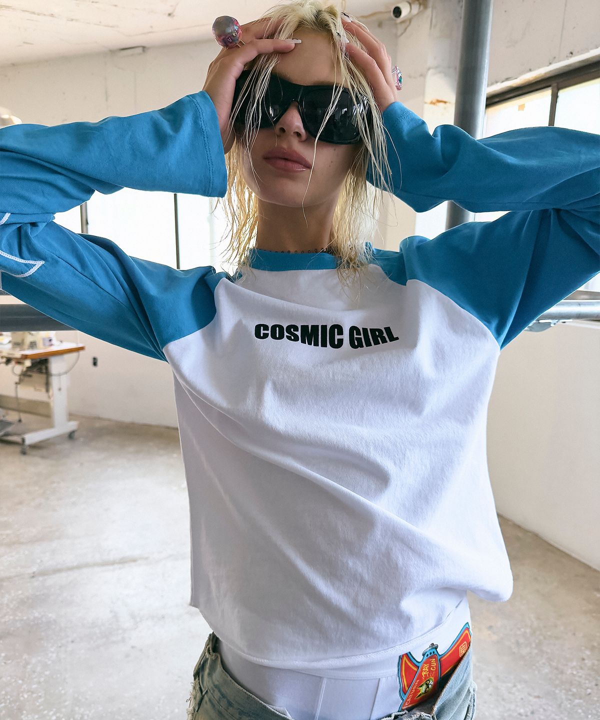 하이타이드 프랭키(HIGHTIDEFRANKIE) Cosmic Girls Club Raglan Tee Blue