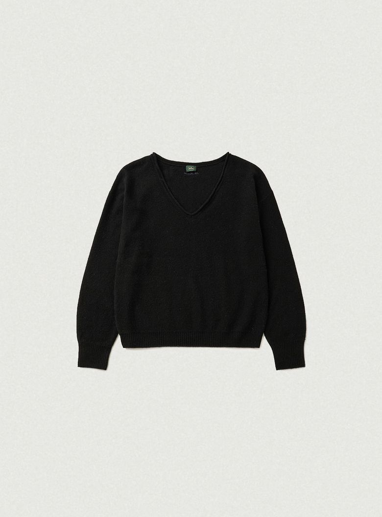 Mild Deep V-neck Cashmere Knit_Black