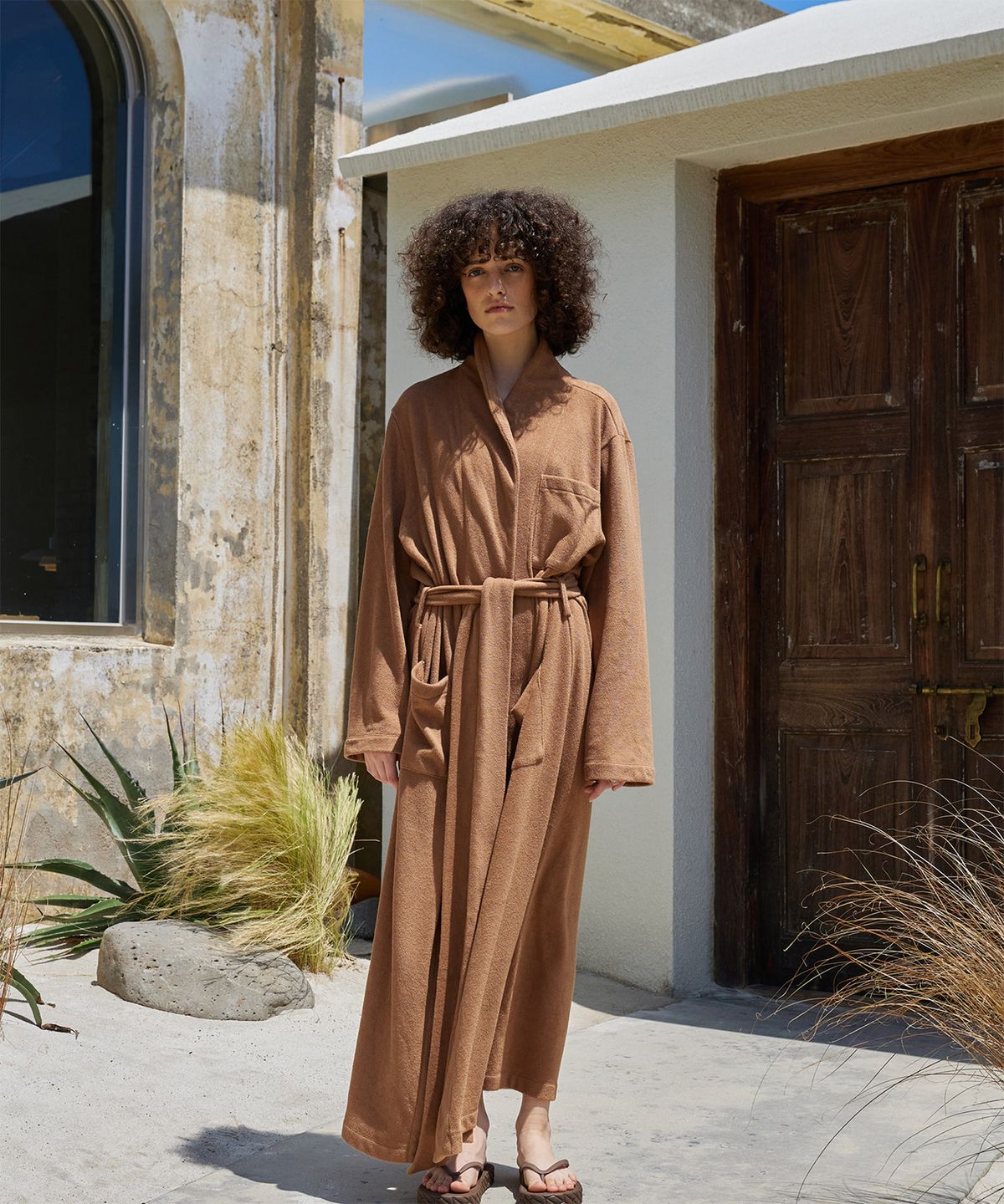 지지비샤(JIJIVISHA) ASTER ROBE (BROWN)