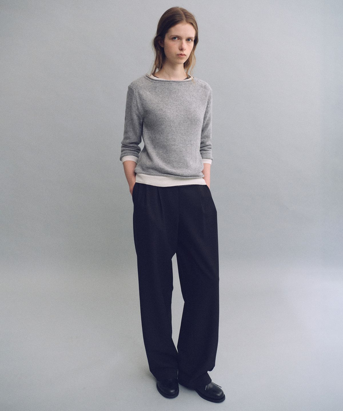 아우브아워(AUBOUR) tuck ease slacks (black)