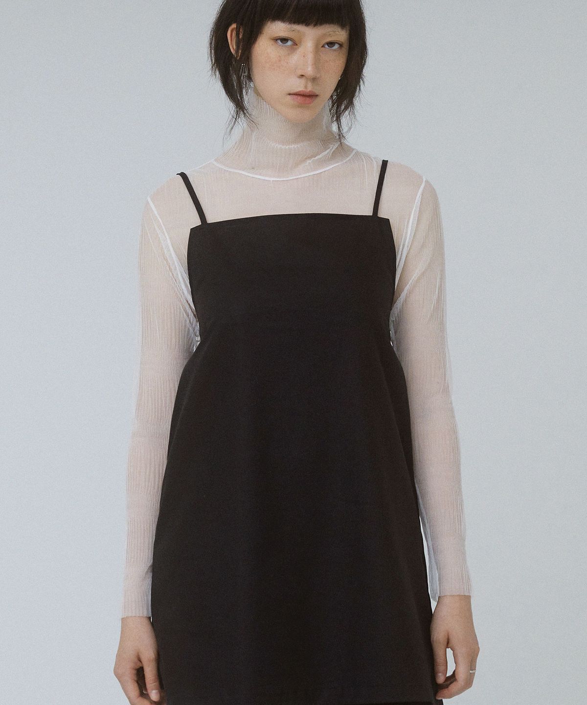 티백(TIBAEG) 시어 플리츠 레이스 탑 아이보리 SHEER PLEATS LACE TOP