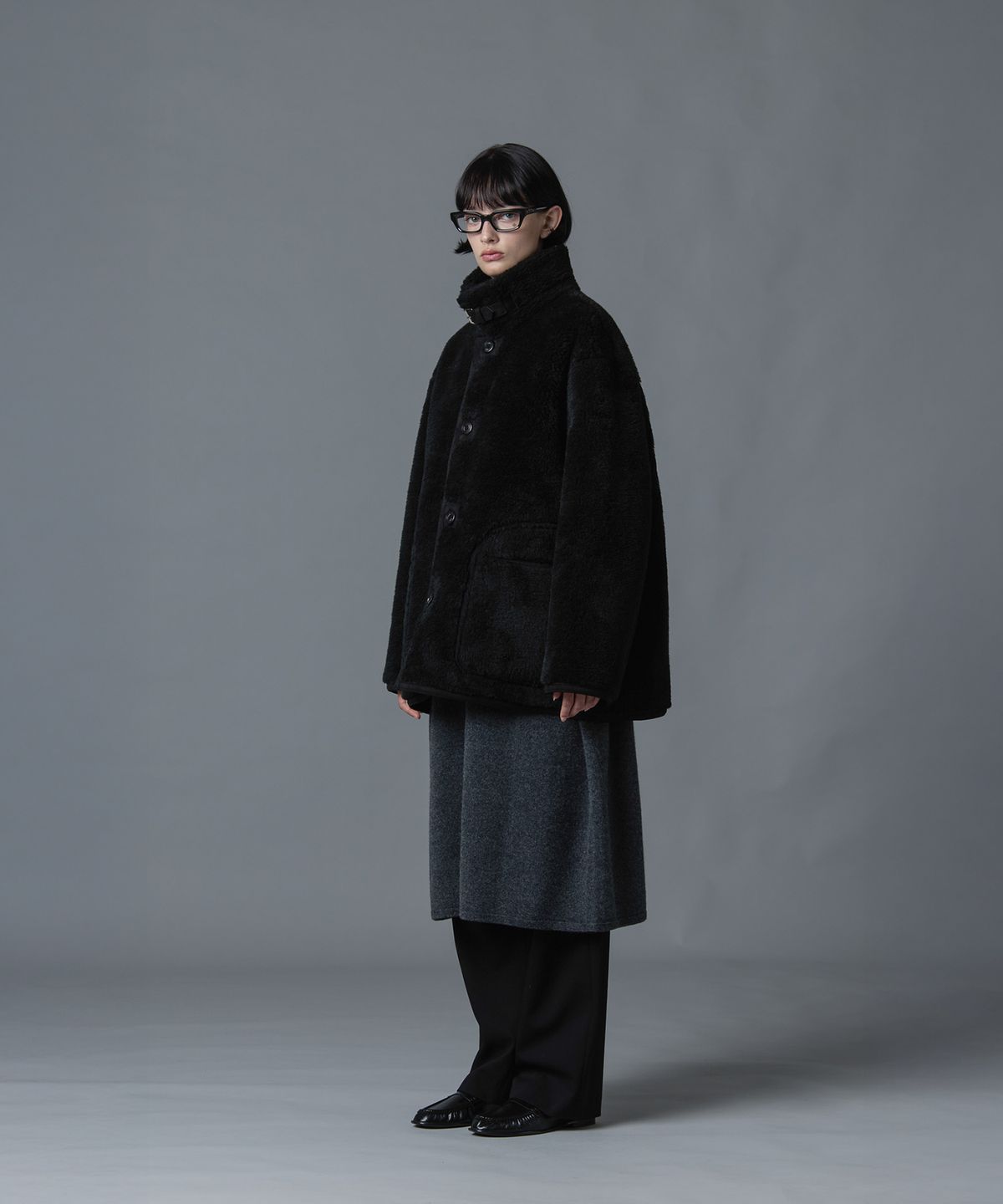 더밀루이(THEMILUI) Reversible Tail Mustang (Black)